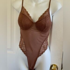 Bozzolo Brown Lace-Trim Ribbed Teddy